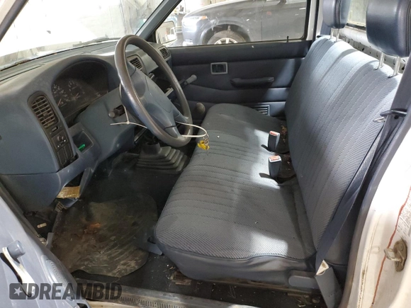 1994 Nissan Frontier с VIN 1N6SD11S5RC418985, выставлен на аукционе Copart как лот 43920315 с пробегом 134 122 миль миль и Списание • Salvage title. История ставок и продаж доступна на DreamBid. Изображение 7.