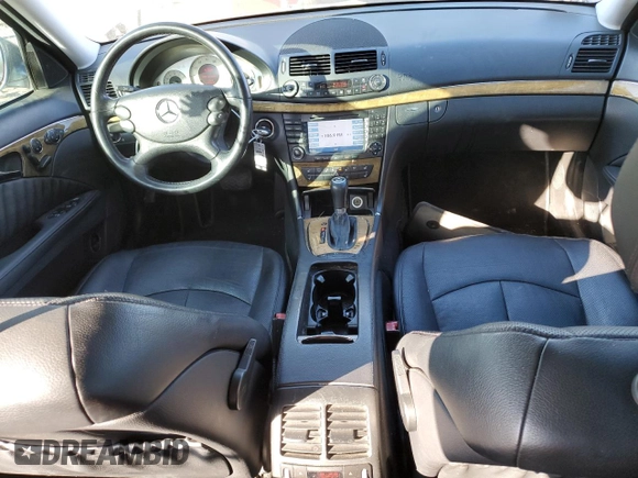 2007 Mercedes-Benz E 550 with VIN WDBUF72X57B086440, listed as a Copart auction lot 42975855 with 178,032 mi miles and Salvage Title. Bid and sale history available at DreamBid. Image 8.