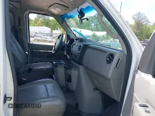 2014 Ford Econoline Cargo Commercial with VIN 1FTNE2EL6EDA22641, listed as a IAAI auction lot 42156425 with 233,745 mi miles. Bid and sale history available at carsss.com. Image 5.