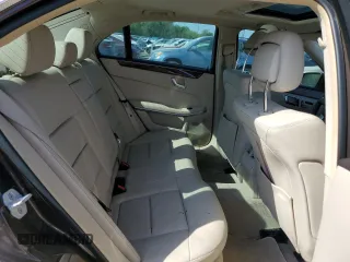 2016 Mercedes-Benz E 350 Sport z VIN WDDHF5KB8GB230306, wystawiony jako Copart lot #53542955 z przebiegiem 72 767 mil mil oraz Szkoda całkowita • Salvage title. Historia ofert i sprzedaży dostępna na DreamBid. Obrazek 10.