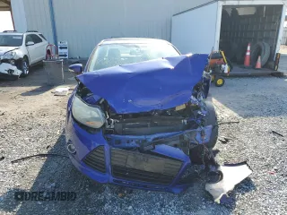 2014 Ford Focus Titanium with VIN 1FADP3J29EL404862, listed as a Copart auction lot 50930435 with 82,728 mi miles and Salvage Title. Bid and sale history available at carsss.com. Image 5.