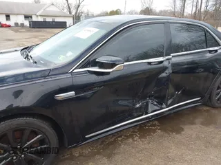 2018 Lincoln Continental Livery with VIN 1LN6L9HK0J5609973, listed as a IAAI auction lot 41595924 with 41,661 mi miles. Bid and sale history available at carsss.com. Image 6.