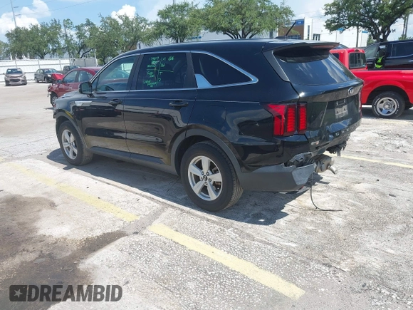 2021 Kia Sorento LX with VIN 5XYRG4LCXMG022068, listed as a IAAI auction lot 42674184 with 112,163 mi miles and . Bid and sale history available at DreamBid. Image 3.