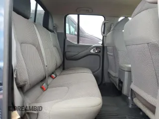 2016 Nissan Frontier Desert Runner z VIN 1N6AD0ER1GN743731, wystawiony jako Copart lot #46523325 z przebiegiem 100 046 mil mil oraz Szkoda całkowita • Salvage title. Historia ofert i sprzedaży dostępna na DreamBid. Obrazek 10.