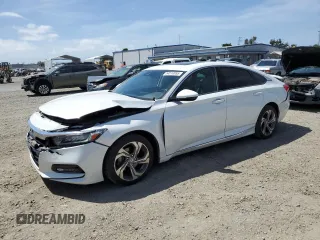 2018 Honda Accord EX-L z VIN 1HGCV1F52JA116353, wystawiony jako Copart lot #54510055 z przebiegiem 64 870 mil mil oraz Szkoda całkowita • Salvage title. Historia ofert i sprzedaży dostępna na DreamBid. Obrazek 1.