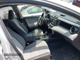 2015 Toyota RAV4 LE с VIN JTMBFREVXFD121443, выставлен на аукционе IAAI как лот 42485777 с пробегом 134 527 миль миль и . История ставок и продаж доступна на DreamBid. Изображение 5.