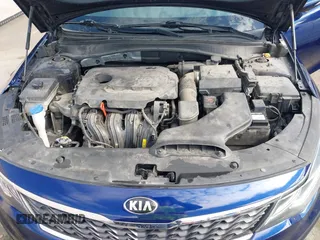 2020 Kia Optima LX с VIN 5XXGT4L3XLG386786, выставлен на аукционе IAAI как лот 42121288 с пробегом 109 213 миль миль и . История ставок и продаж доступна на DreamBid. Изображение 10.