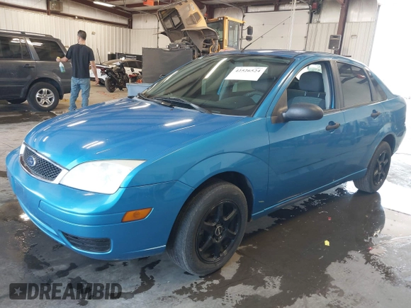 2007 Ford Focus S with VIN 1FAFP34N27W262385, listed as a IAAI auction lot 42526524 with 183,733 mi miles and . Bid and sale history available at DreamBid. Image 19.
