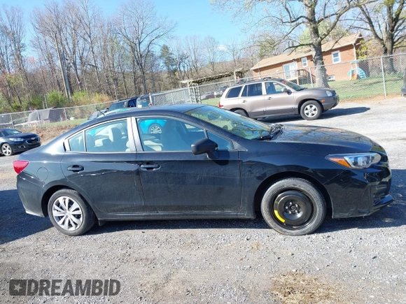 2019 Subaru Impreza with VIN 4S3GKAB68K3623755, listed as a IAAI auction lot 41933894 with 39,522 mi miles. Bid and sale history available at carsss.com. Image 13.