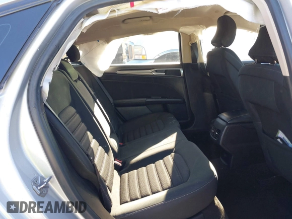 2019 Ford Fusion SE with VIN 3FA6P0LUXKR208139, listed as a IAAI auction lot 41820958 with 66,609 mi miles and . Bid and sale history available at DreamBid. Image 8.