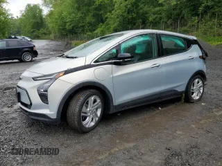 2023 Chevrolet Bolt EV 1LT z VIN 1G1FW6S06P4108692, wystawiony jako Copart lot #57763895 z przebiegiem 66 125 mil mil oraz Szkoda całkowita • Salvage title. Historia ofert i sprzedaży dostępna na DreamBid. Obrazek 1.