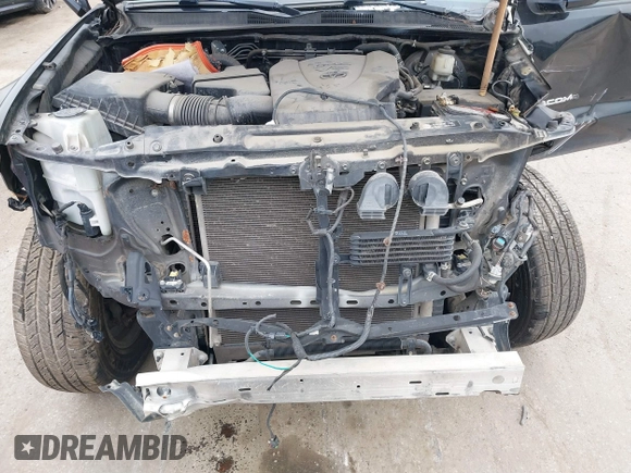 2017 Toyota Tacoma SR5 with VIN 5TFAZ5CN9HX043074, listed as a IAAI auction lot 41813109 with 137,335 mi miles and . Bid and sale history available at carsss.com. Image 10.