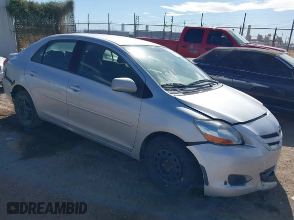 2008 Toyota Yaris with VIN JTDBT903384030967, listed as a IAAI auction lot 41922521 with 211,372 mi miles. Bid and sale history available at carsss.com. Image 1.