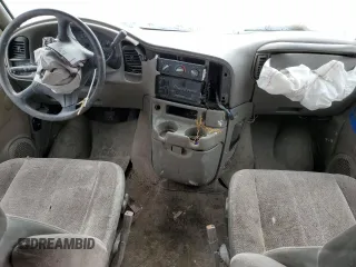 1998 GMC Safari Cargo with VIN 1GTDL19W3WB530949, listed as a Copart auction lot 51709525 with Not Provided miles and Salvage Title. Bid and sale history available at carsss.com. Image 8.