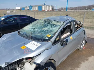 2017 Ford Fiesta SE with VIN 3FADP4BJ9HM109517, listed as a IAAI auction lot 41768282 with 1 mi miles. Bid and sale history available at carsss.com. Image 6.