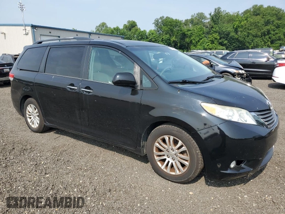 2013 Toyota Sienna XLE AAS with VIN 5TDYK3DCXDS333750, listed as a Copart auction lot 60894295 with 154,400 mi miles and Salvage title. Bid and sale history available at DreamBid. Image 4.