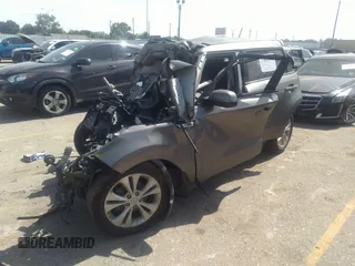 2016 Kia Soul + with VIN KNDJP3A51G7336723, listed as a IAAI auction lot 37082088 with 1 mi miles. Bid and sale history available at carsss.com. Image 2.