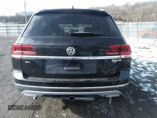 2019 Volkswagen Atlas SEL with VIN 1V2ER2CA2KC512578, listed as a IAAI auction lot 41265733 with 110,977 mi miles and . Bid and sale history available at DreamBid. Image 16.