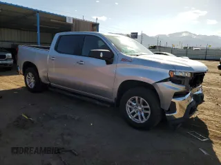 2020 Chevrolet Silverado 1500 LT with VIN 3GCUYDED8LG420960, listed as a Copart auction lot 52071615 with 74,568 mi miles and Salvage Title. Bid and sale history available at DreamBid. Image 4.