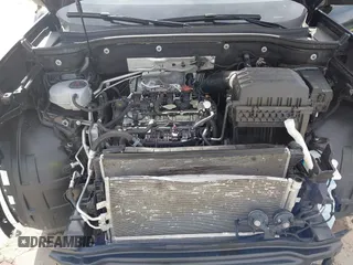 2024 Volkswagen Atlas SE z VIN 1V2LE2CA7RC230983, wystawiony jako IAAI lot #41786500 z przebiegiem 34 241 mil mil oraz . Historia ofert i sprzedaży dostępna na DreamBid. Obrazek 10.
