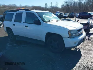 2006 Chevrolet TrailBlazer LS with VIN 1GNET16S566127898, listed as a IAAI auction lot 41580169 with 187,832 mi miles and . Bid and sale history available at DreamBid. Image 1.