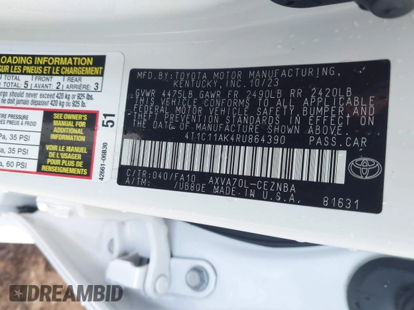 2024 Toyota Camry LE z VIN 4T1C11AK4RU864390, wystawiony jako IAAI lot #42212311 z przebiegiem 17 107 mil mil oraz . Historia ofert i sprzedaży dostępna na DreamBid. Obrazek 9.