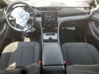 2025 Jeep Grand Cherokee Altitude X z VIN 1C4RJHAG9SC304850, wystawiony jako Copart lot #59705785 z przebiegiem 484 mil mil oraz Szkoda całkowita • Salvage title. Historia ofert i sprzedaży dostępna na DreamBid. Obrazek 8.