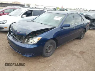 2005 Toyota Camry STD z VIN 4T1BE32K85U101891, wystawiony jako IAAI lot #41680923 z przebiegiem 146 472 mil mil oraz . Historia ofert i sprzedaży dostępna na DreamBid. Obrazek 2.