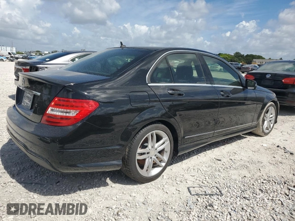 2014 Mercedes-Benz C 250 Sport с VIN WDDGF4HB8EA947546, выставлен на аукционе Copart как лот 61489175 с пробегом 130 482 миль миль и Чистый • Clean title. История ставок и продаж доступна на DreamBid. Изображение 3.