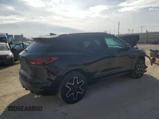 2025 Chevrolet Blazer RS with VIN 3GNKBKRS2SS102230, listed as a Copart auction lot 43135005 with 9,194 mi miles and Salvage title. Bid and sale history available at DreamBid. Image 3.