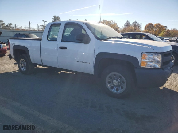 2013 Chevrolet Silverado 1500 Work Truck with VIN 1GCRKPEA7DZ371301, listed as a Copart auction lot 77674034 with 134,438 mi miles and Salvage Title. Bid and sale history available at carsss.com. Image 4.