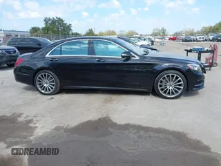 2015 Mercedes-Benz S-Class S 550 with VIN WDDUG8CB7FA091561, listed as a IAAI auction lot 41452399 with 60,530 mi miles. Bid and sale history available at carsss.com. Image 13.