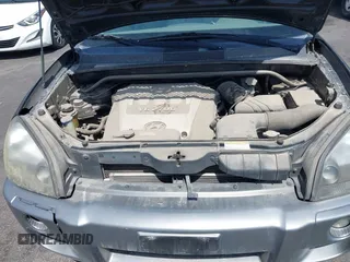 2006 Hyundai Tucson GLS with VIN KM8JN12D06U366159, listed as a IAAI auction lot 41981578 with 231,315 mi miles. Bid and sale history available at carsss.com. Image 10.