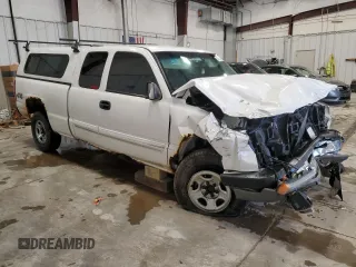 2004 Chevrolet Silverado 1500 Z71 with VIN 2GCEK19T541224247, listed as a Copart auction lot 50628645 with Not Provided miles and Non Repairable. Bid and sale history available at DreamBid. Image 4.