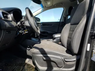 2018 Kia Sorento LX with VIN 5XYPG4A38JG372465, listed as a Copart auction lot 49063795 with 95,432 mi miles and Salvage Title. Bid and sale history available at carsss.com. Image 7.
