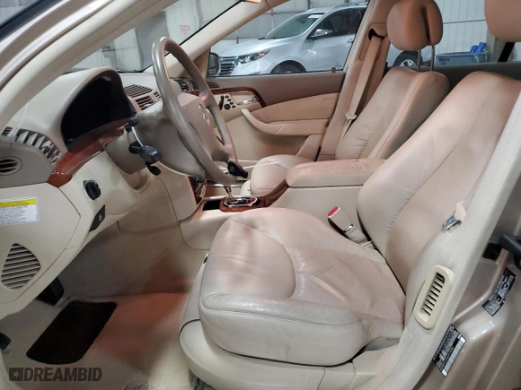 2006 Mercedes-Benz S-Class 3.7L with VIN WDBNF67J26A475902, listed as a Copart auction lot 50460365 with 104,683 mi miles and Clean Title. Bid and sale history available at carsss.com. Image 7.