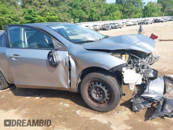 2013 Mazda 3 i SV with VIN JM1BL1TF6D1730226, listed as a IAAI auction lot 42050567 with Not provided miles and . Bid and sale history available at DreamBid. Image 17.