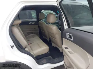 2014 Ford Explorer XLT with VIN 1FM5K7D95EGB90163, listed as a IAAI auction lot 41896474 with 139,694 mi miles. Bid and sale history available at carsss.com. Image 8.