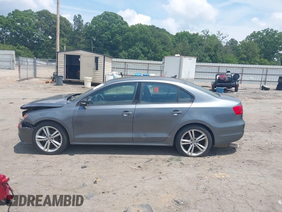 2014 Volkswagen Jetta SE with VIN 3VWD07AJ3EM232529, listed as a IAAI auction lot 42286442 with 125,000 mi miles and . Bid and sale history available at DreamBid. Image 14.