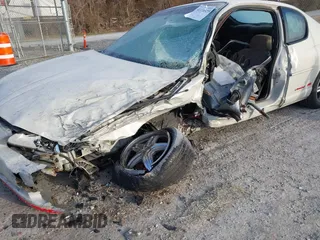 2004 Chevrolet Monte Carlo SS with VIN 2G1WX12K149304405, listed as a IAAI auction lot 41173525 with 202,099 mi miles. Bid and sale history available at carsss.com. Image 5.