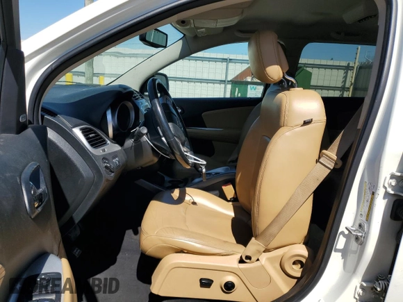 2012 Dodge Journey Crew with VIN 3C4PDCDGXCT146909, listed as a Copart auction lot 49216555 with 161,436 mi miles and Salvage title. Bid and sale history available at DreamBid. Image 7.
