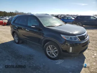 2014 Kia Sorento LX with VIN 5XYKT3A67EG520444, listed as a Copart auction lot 47831785 with 247,037 mi miles and Clean Title. Bid and sale history available at carsss.com. Image 4.