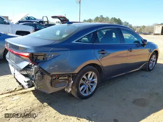 2022 Toyota Avalon XLE with VIN 4T1JZ1FB5NU086281, listed as a IAAI auction lot 41818135 with 43,736 mi miles. Bid and sale history available at carsss.com. Image 4.