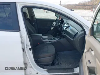 2013 Kia Sportage LX with VIN KNDPB3A21D7533188, listed as a IAAI auction lot 41789723 with 238,885 mi miles and . Bid and sale history available at DreamBid. Image 5.