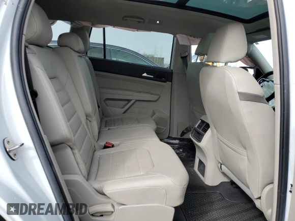 2021 Volkswagen Atlas SEL Premium R-Line with VIN 1V2FR2CA8MC561355, listed as a Copart auction lot 46217855 with 57,076 mi miles and Salvage title. Bid and sale history available at DreamBid. Image 11.