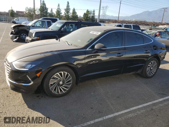 2020 Hyundai Sonata Hybrid Ultimate with VIN KMHL34JJXLA012105, listed as a Copart auction lot 76927134 with 66,897 mi miles and Salvage Title. Bid and sale history available at carsss.com. Image 1.