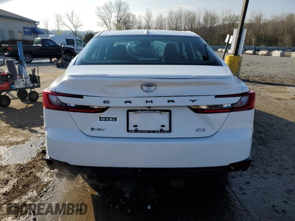 2025 Toyota Camry LE with VIN 4T1DAACK7SU543631, listed as a Copart auction lot 51137315 with 5,138 mi miles and Salvage Title. Bid and sale history available at carsss.com. Image 6.
