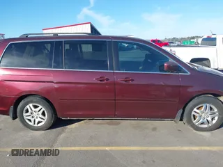 2007 Honda Odyssey EX with VIN 5FNRL38487B440275, listed as a IAAI auction lot 41588030 with 280,937 mi miles. Bid and sale history available at carsss.com. Image 14.