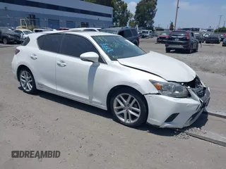 2016 Lexus CT 200h z VIN JTHKD5BH2G2266968, wystawiony jako IAAI lot #42278905 z przebiegiem 107 576 mil mil oraz . Historia ofert i sprzedaży dostępna na DreamBid. Obrazek 1.