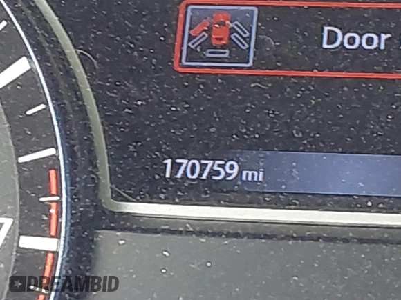 2017 Nissan Altima SL z VIN 1N4AL3AP8HC250708, wystawiony jako IAAI lot #42430919 z przebiegiem 170 759 mil mil oraz . Historia ofert i sprzedaży dostępna na DreamBid. Obrazek 15.